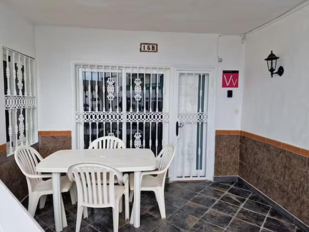 Casa Yei -Apto. A 4 Minutos De La Playa Tías Exterior foto